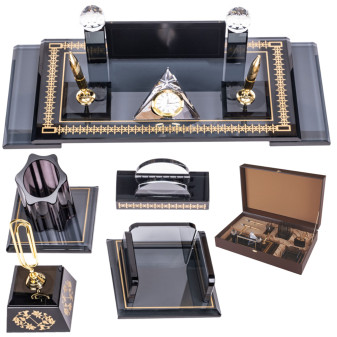 6725 Kristal Masa Takımı