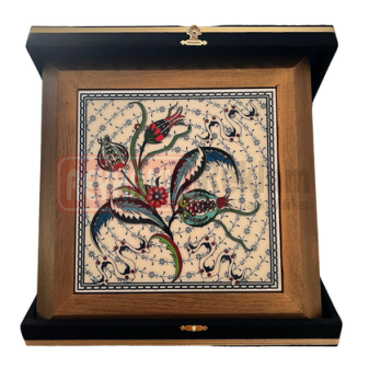 KARO 28 CM-4 KARO 28 CM-4